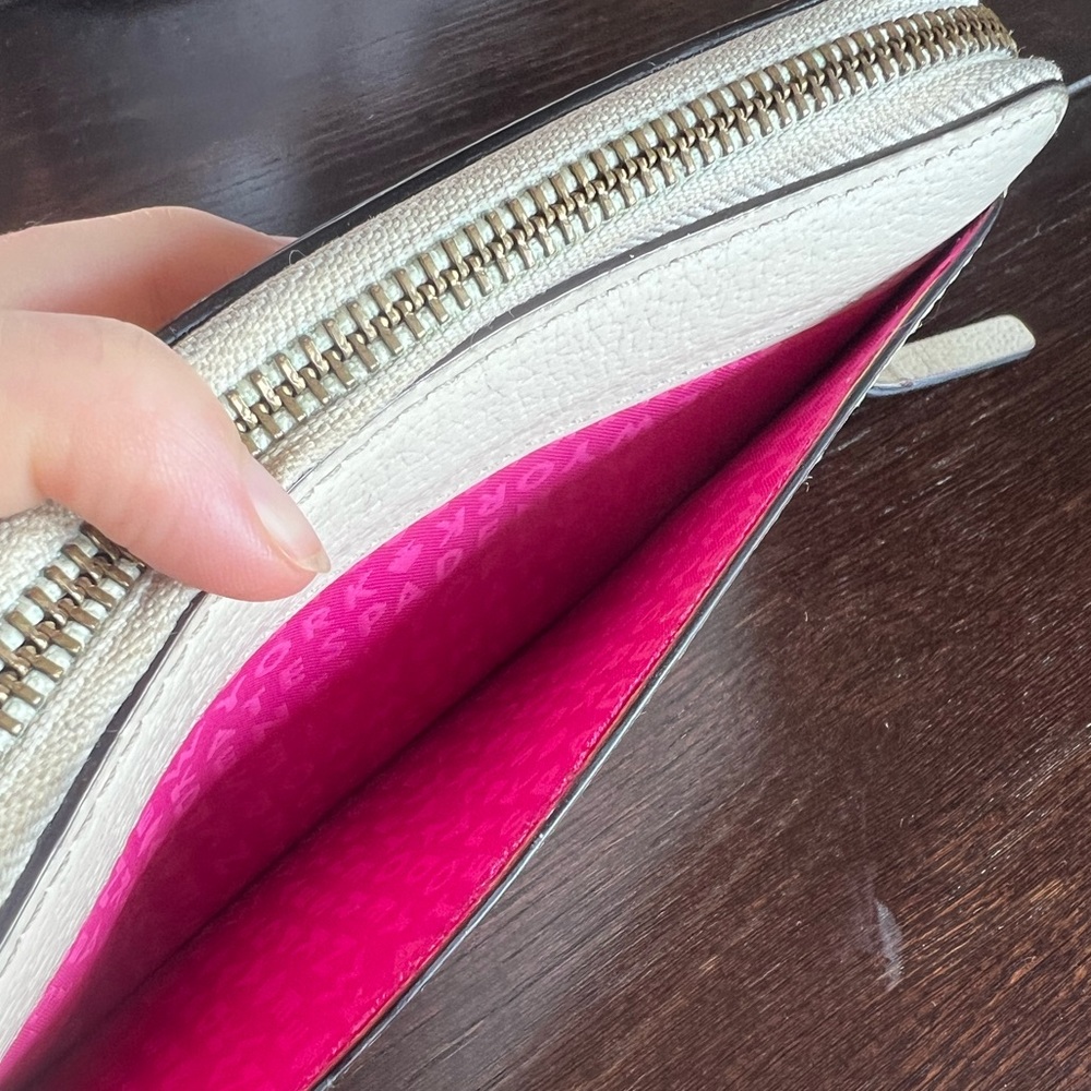 Kate Spade Large Cream Wallet - Picture 3 of 5